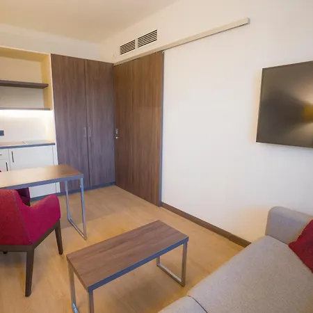 Hospitality Boarding House Apart-hotel