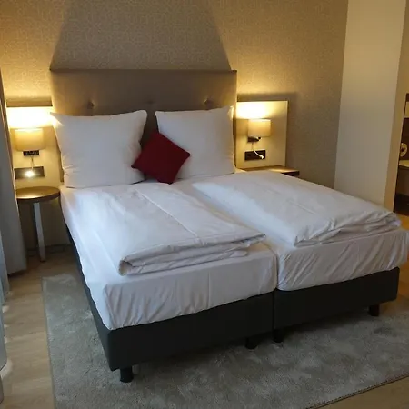 Hospitality Boarding House 2*