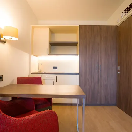 Hospitality Boarding House 2* היידלברג